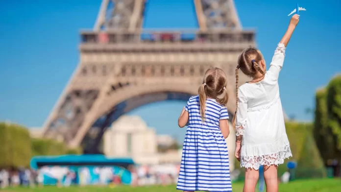 paris-and-france-for-kids-01