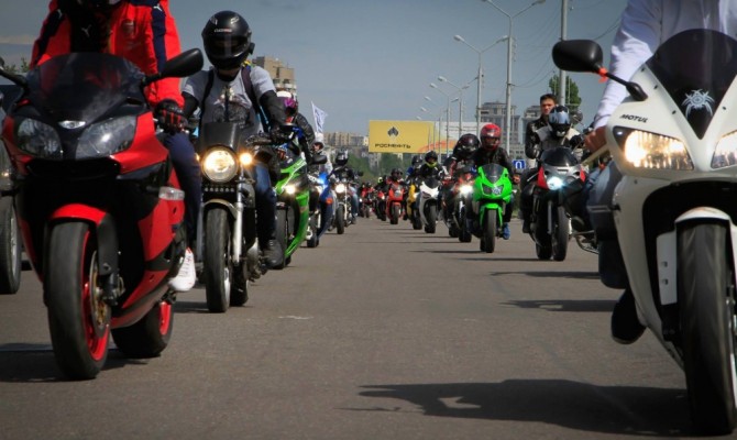 moto3-e1466413816614